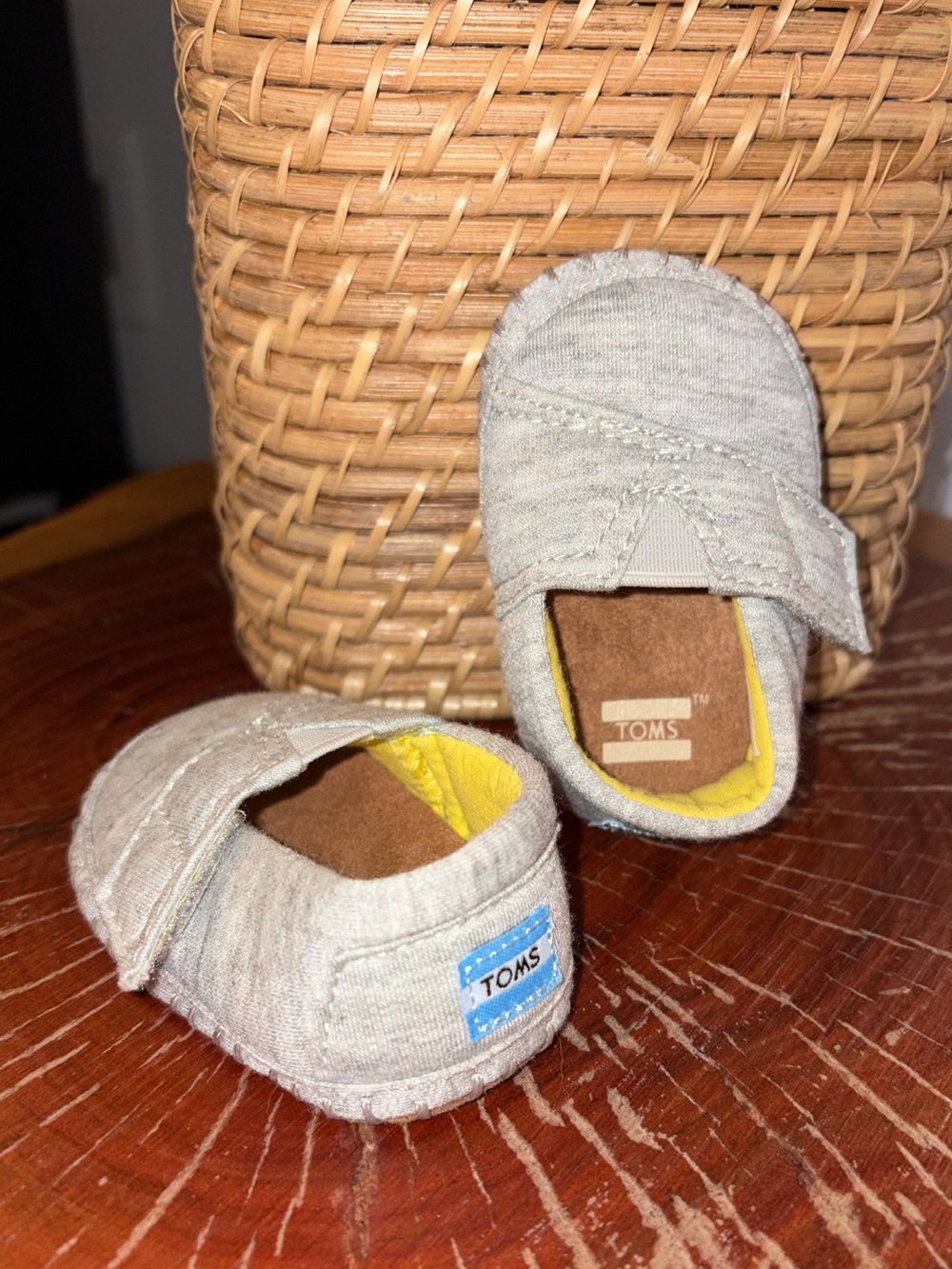 Toms Infant Crib Shoes